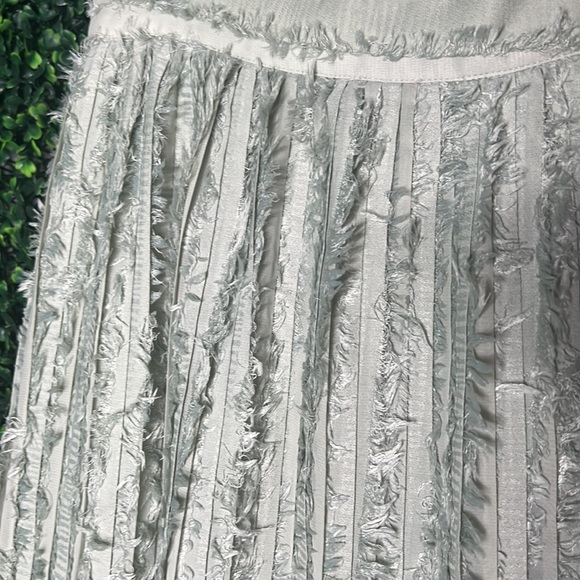 👀 VERY J pleated eyelash fringe skirt size M pale mint green - Picture 3 of 6